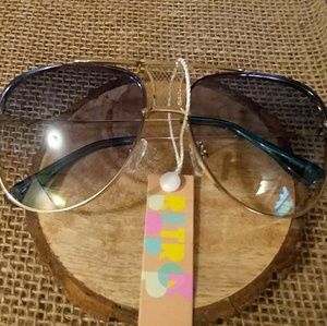 SUNGLASSES NEW WITH TAGS